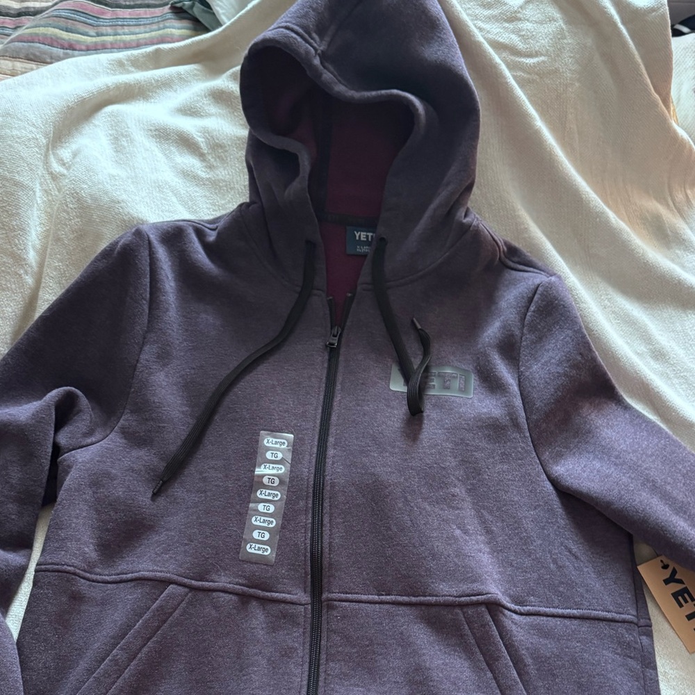 YETI Full Zip Hoodie | XL | NWT | Outdoor Essential